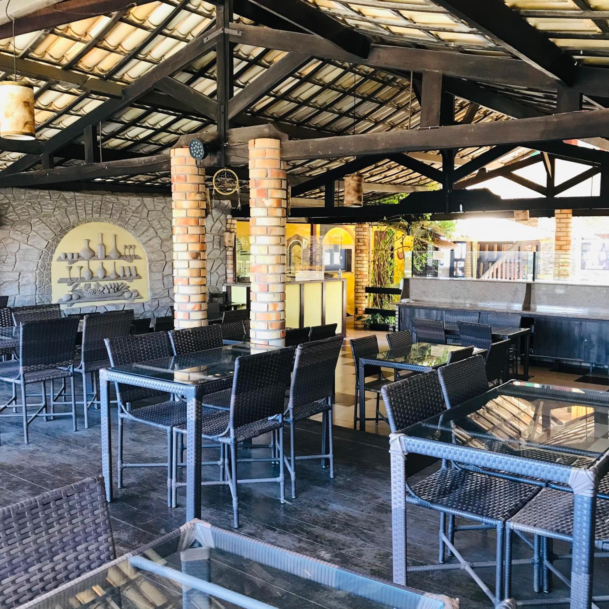 Hotel Pousada Latitude Canoa Quebrada Ngoại thất bức ảnh