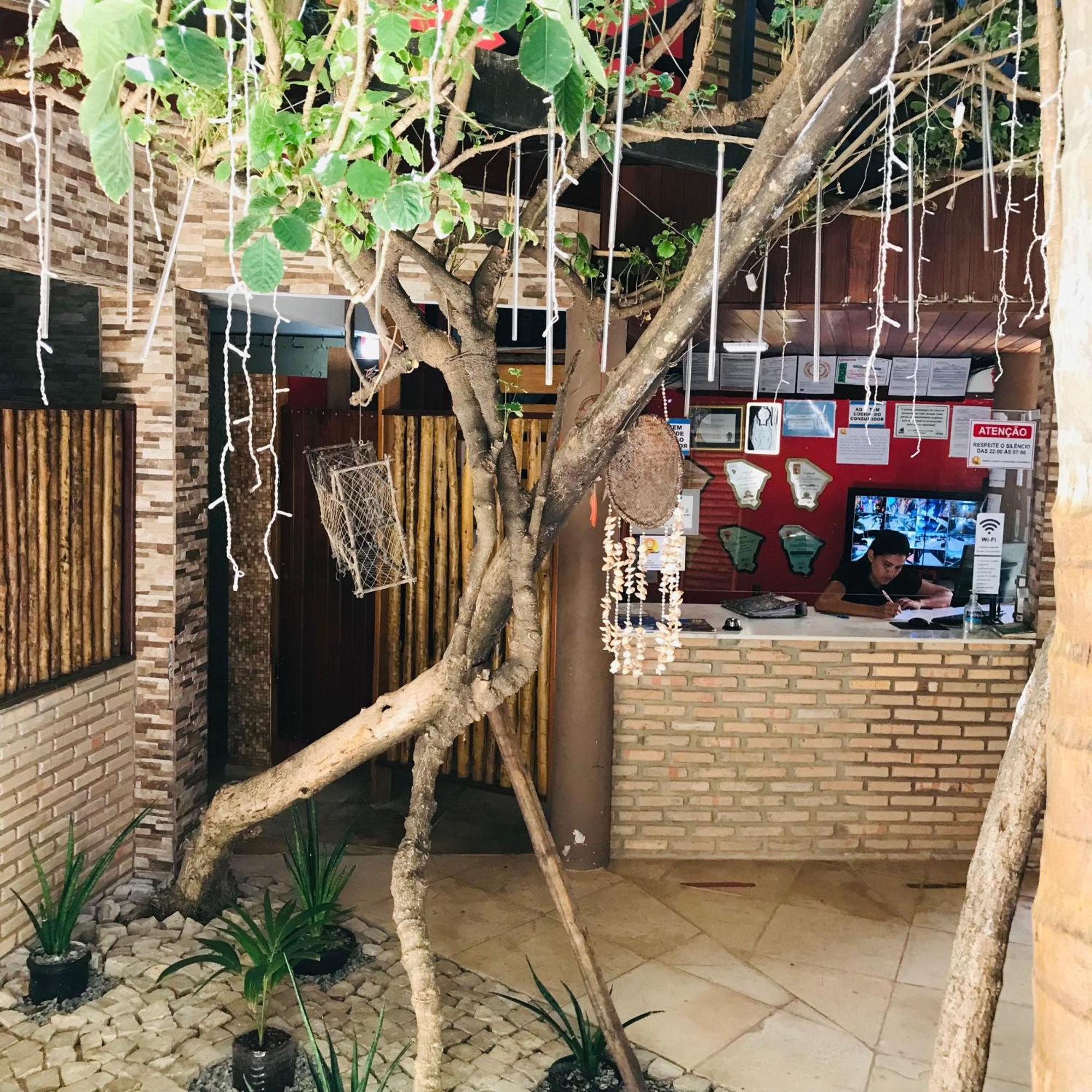 Hotel Pousada Latitude Canoa Quebrada Ngoại thất bức ảnh
