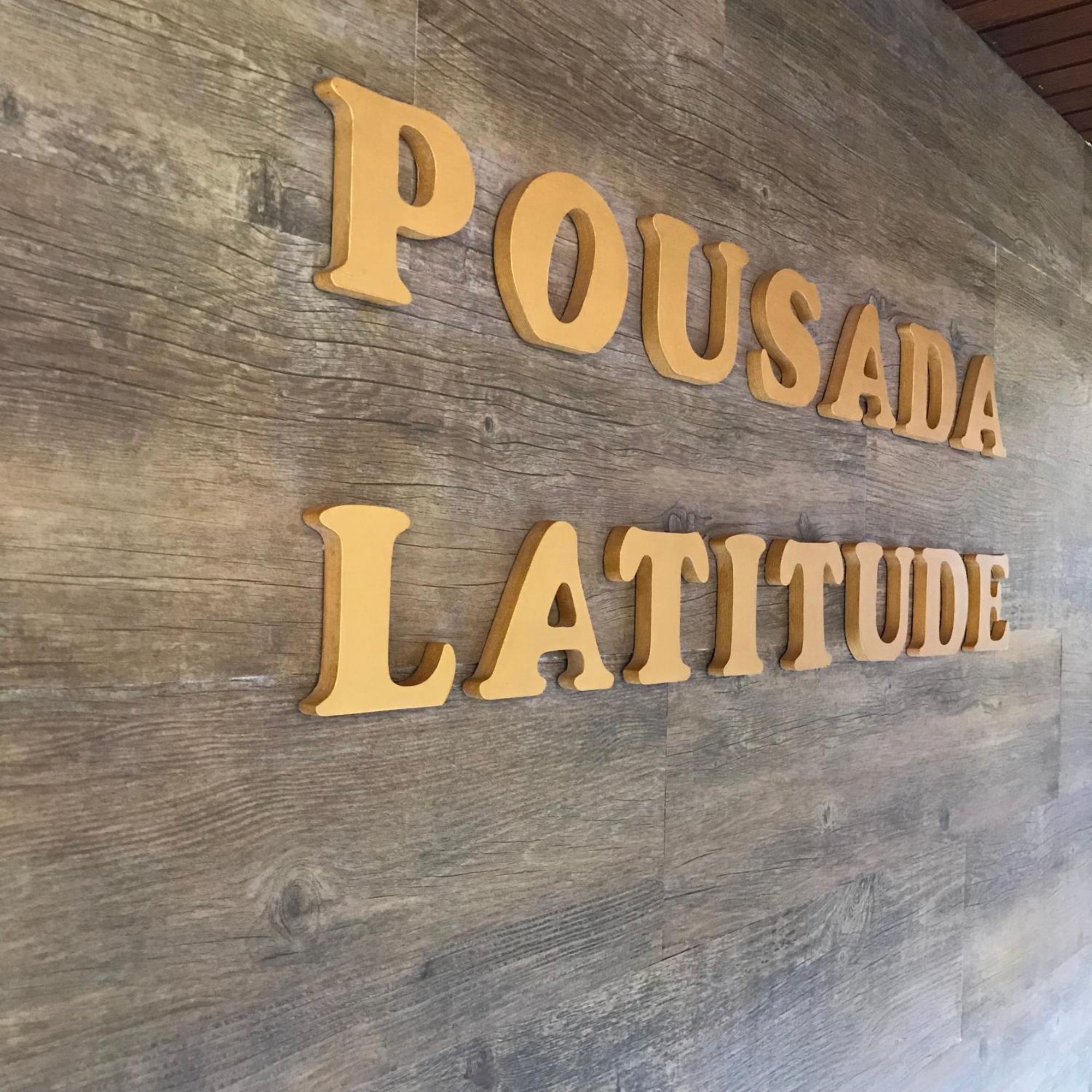 Hotel Pousada Latitude Canoa Quebrada Ngoại thất bức ảnh